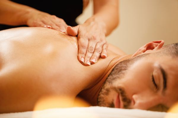 Massage: Massage Detox au miel
