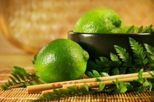Soin: Enveloppement citron vert-bambou