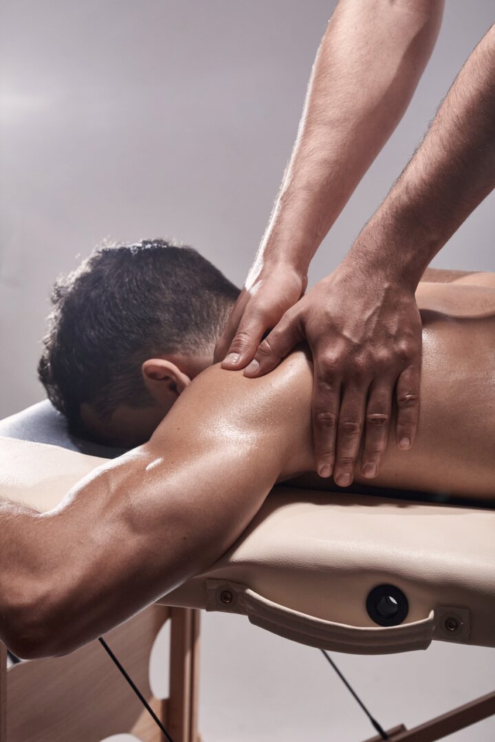 Promotion: MASSAGE SPORTIF avec cabine infrarouge (octobre)